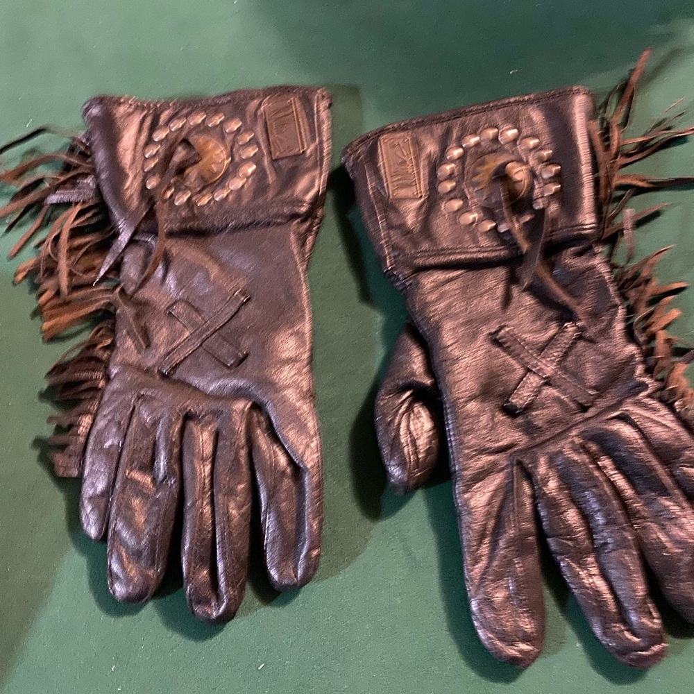 Vintage Women’s Harley Davidson  Black Leather Gloves with Fringe